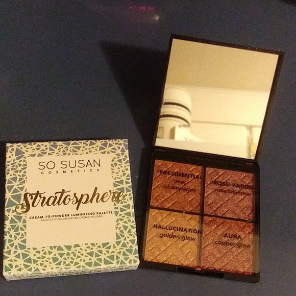 So Susan Cosmetics Stratosphere Luminizing Palette - Picture 2 of 3
